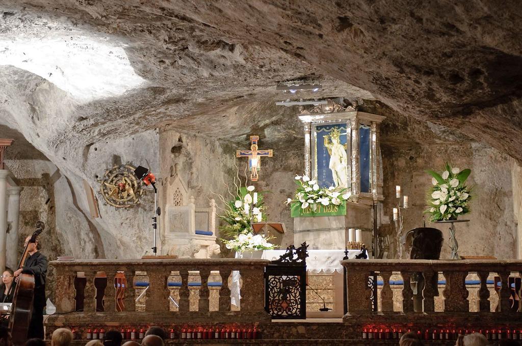 Hotel Santangelo Monte SantʼAngelo Eksteriør bilde