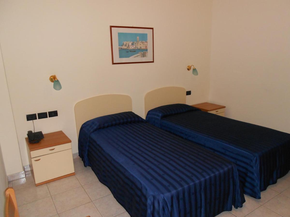 Hotel Santangelo Monte SantʼAngelo Eksteriør bilde